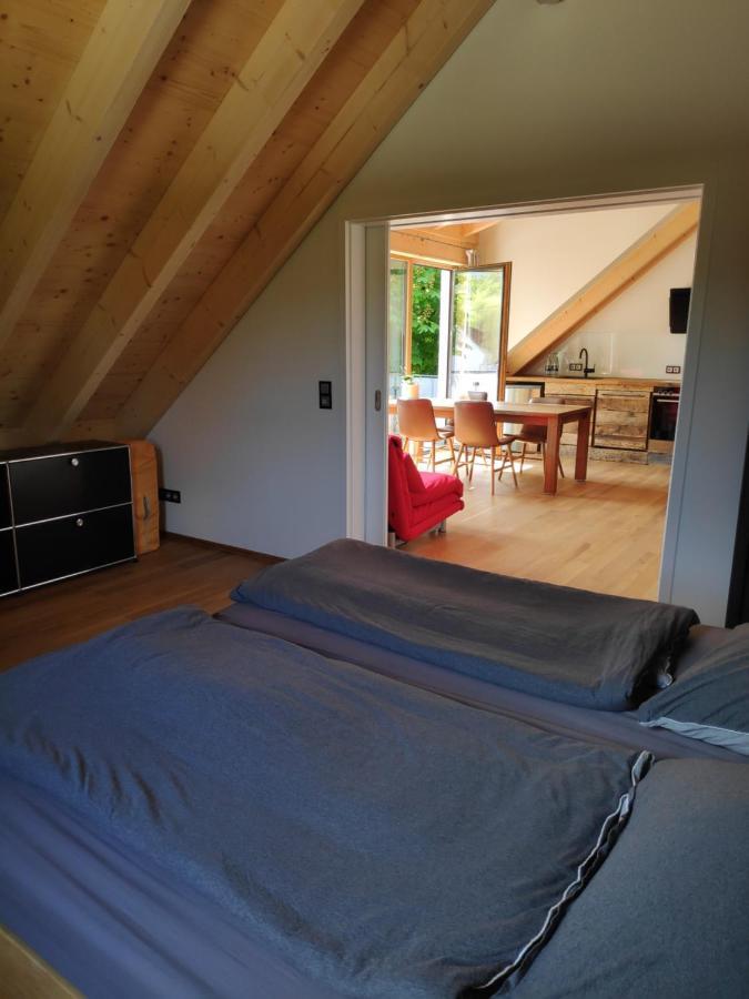 Ferienwohnungen Und Zimmer In Reutlingen-Goenningen Luaran gambar